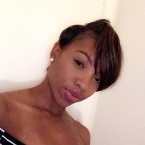 Meet your Posher, Jasmine